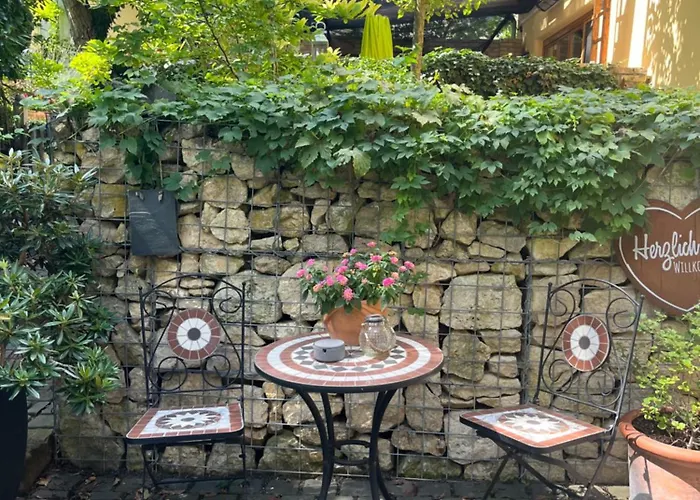 Im Geyserhof * Gau-Bischofsheim